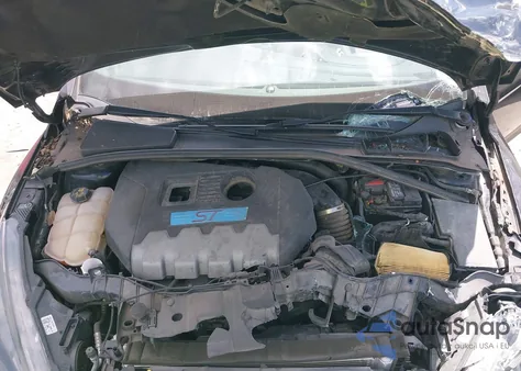 2017 Ford Focus St from USA, damaged, VIN 1FADP3L93HL303279